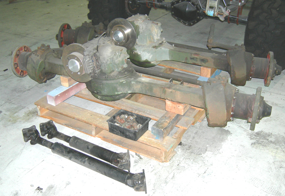 2 steering Rockwell fronts w brakes, drive shafts 1600 - Pirate4x4.Com